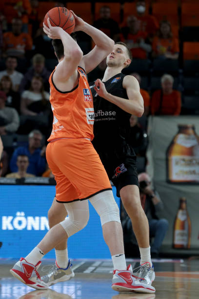 以轮换的阵 以轮换的阵